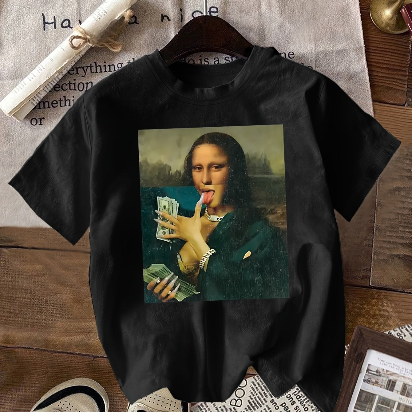 T-shirt Femme Noir – Graphique Mona Lisa et Billets, Look Humour et Abstrait