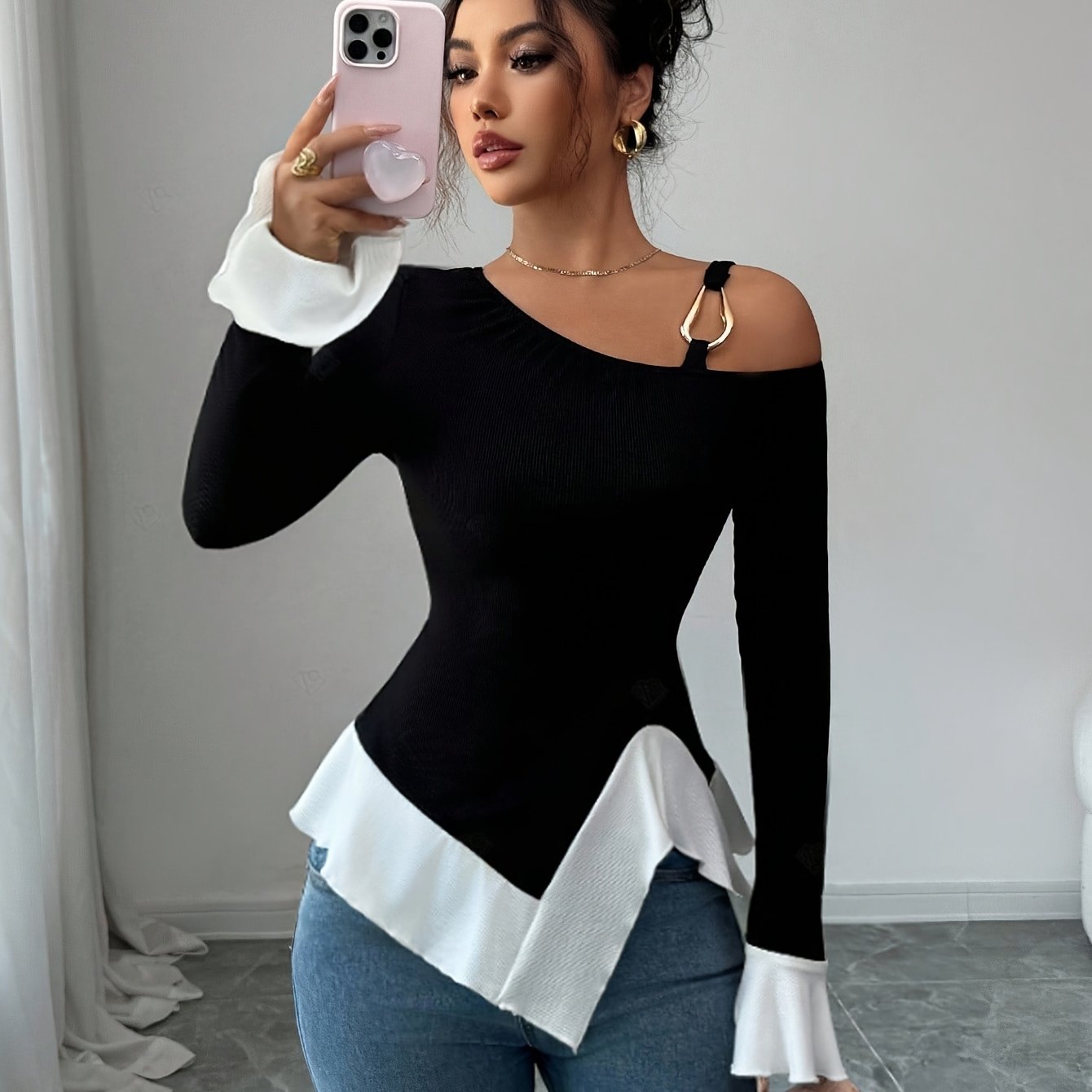 Top femme élégant – Épaules dénudées et manches longues