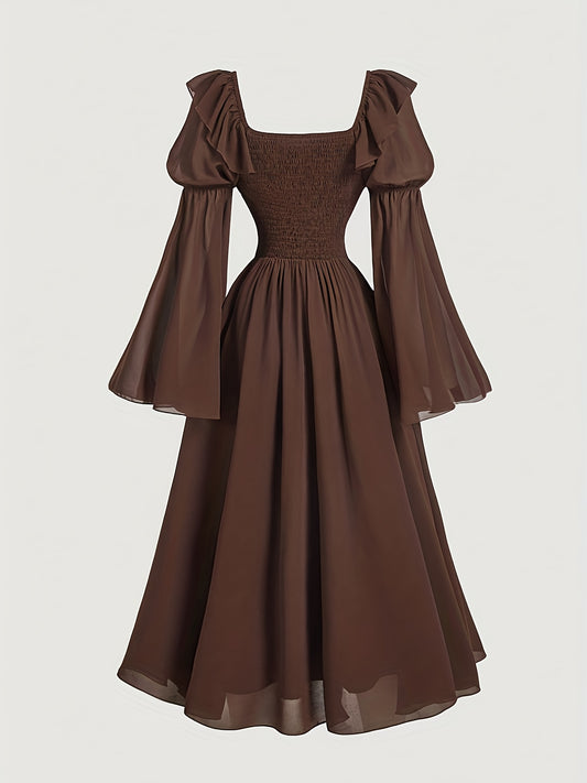 Robe Princesse Renaissance – Col Carré & Manches Longues Élégantes