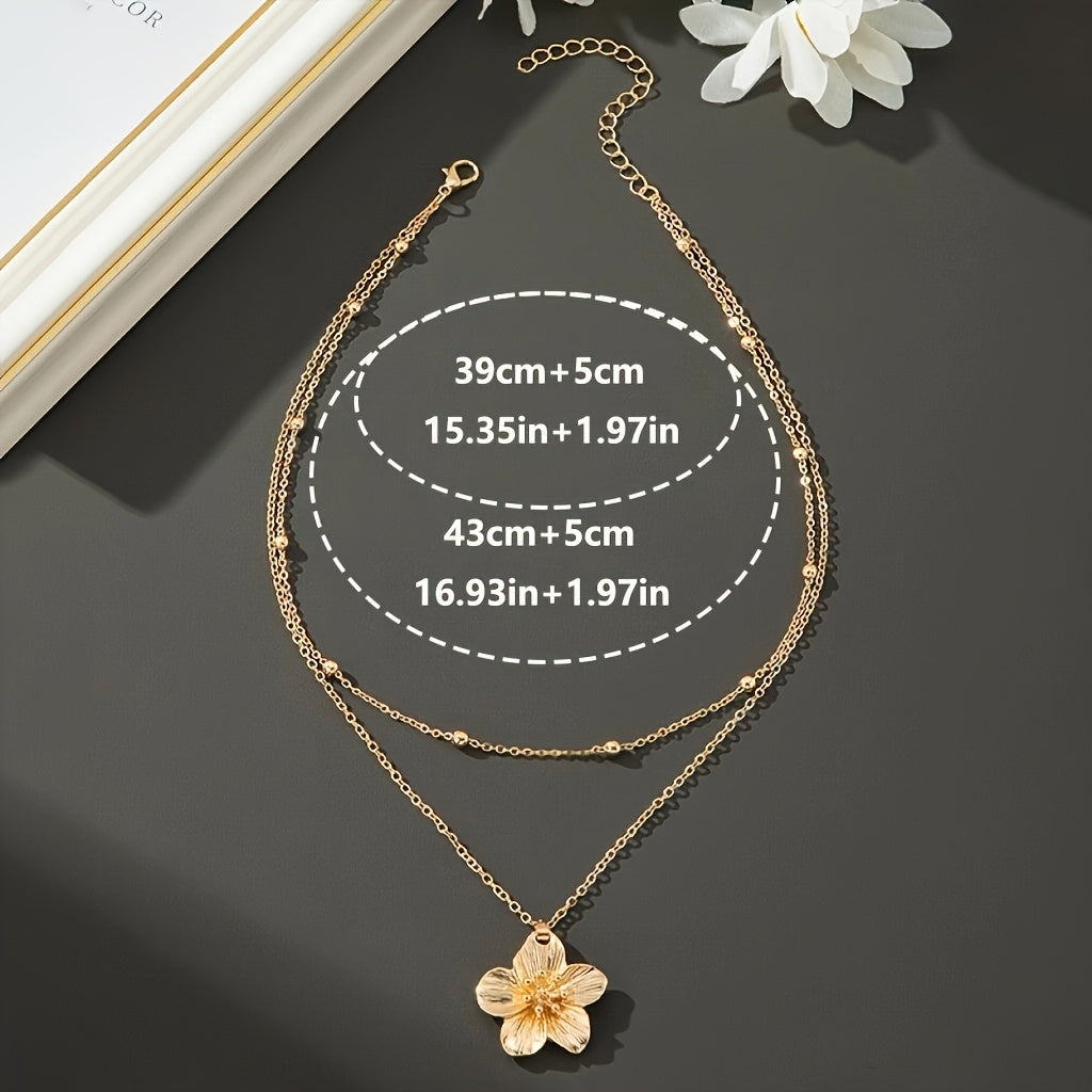 Collier Double Rang Femme – Pendentif Fleur Volantée, Style Chic et Minimaliste