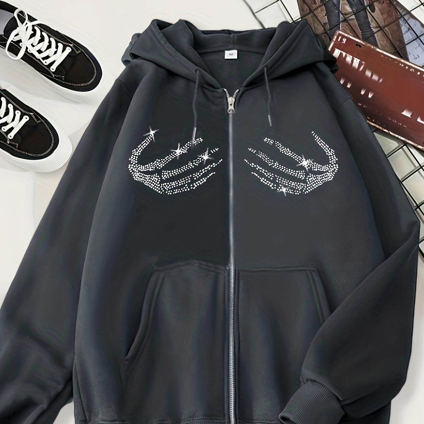 Pull à Capuche Femme – Marine avec Motif Requin