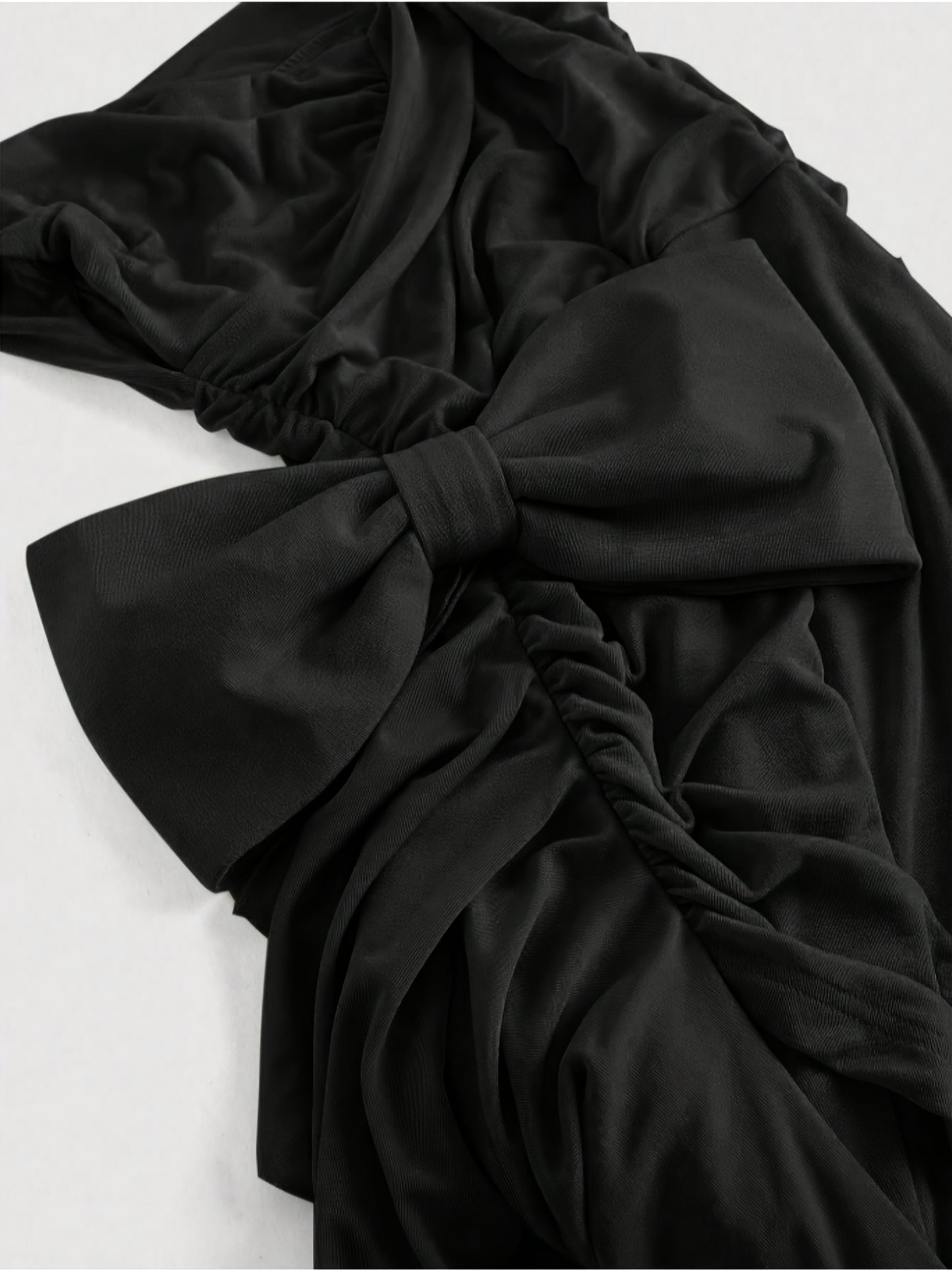 Robe Femme Bodycon – Col V, Deux Façons de Porter, Découpes Plissées Asymétriques avec Noeud, Sans Manches