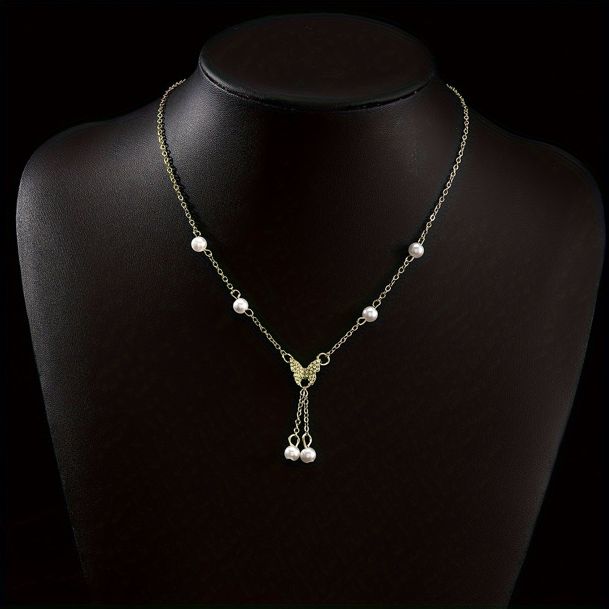 Collier Femme Papillon – Perles Artificielles, Look Chic et Raffiné