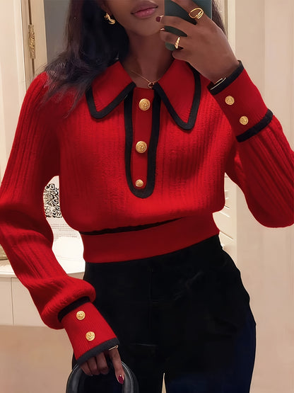 Pull femme élégant – Col spliced & boutons métalliques