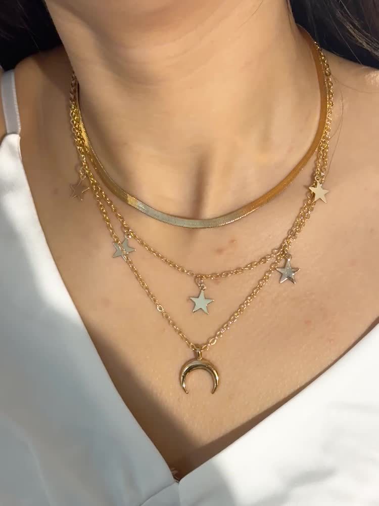 Collier Chaîne Minimaliste – Pendentif Étoile et Lune, Idéal pour Soirées