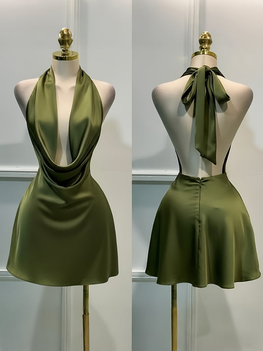 Robe Satinée Unie – Dos Nu avec Fermeture Éclair et Col Halter