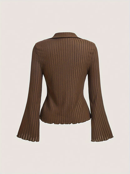 Chemise femme manches larges & bords ondulés