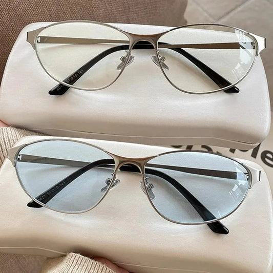 Lunettes de Soleil Cat Eye – Petite Monture Tendance Unisexe, Métal Luxueux, Protection UV400