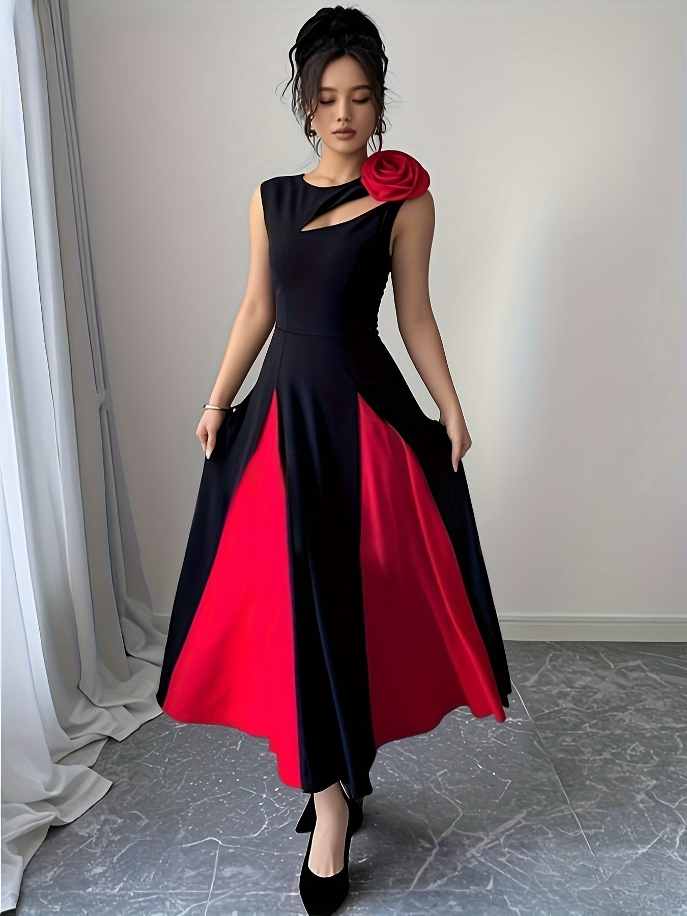 Robe Femme Sans Manches – Buste Colorblock, Découpes Modernes et Épaules Florales 3D, Ourlet Asymétrique