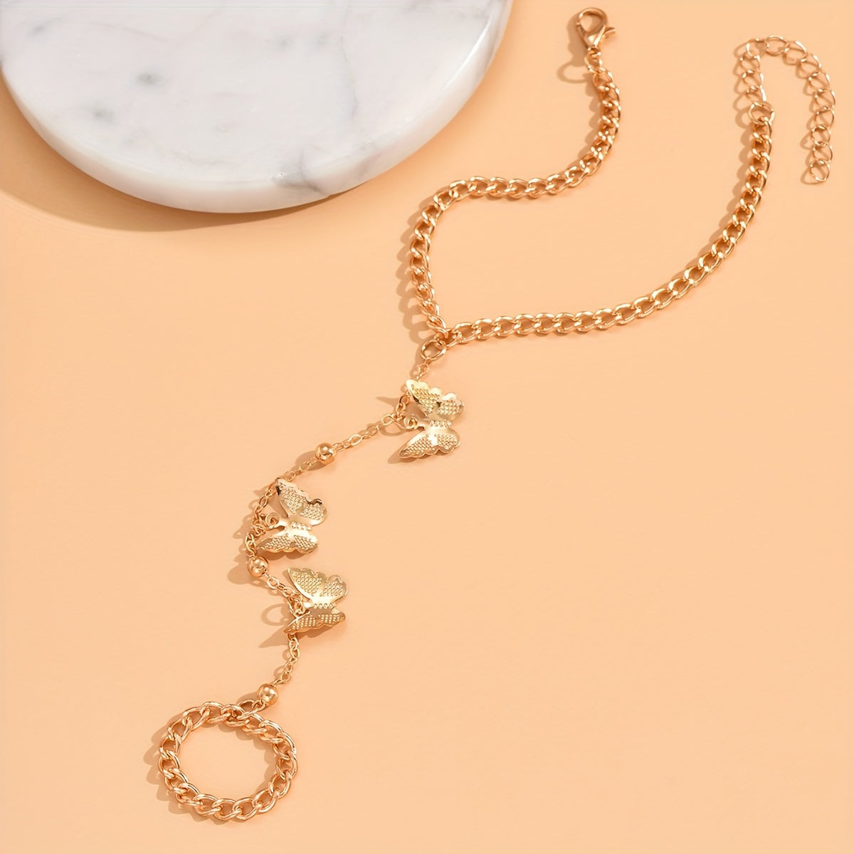 Bracelet Femme – Chaîne Vintage avec Pendentif Papillon, Style Raffiné et Chic